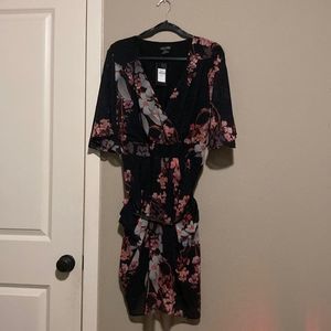 City Chic Floral V-Neck Dress M-18